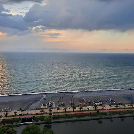 The Best Beach Aparthotel Orbi City Batumi Ngoại thất bức ảnh